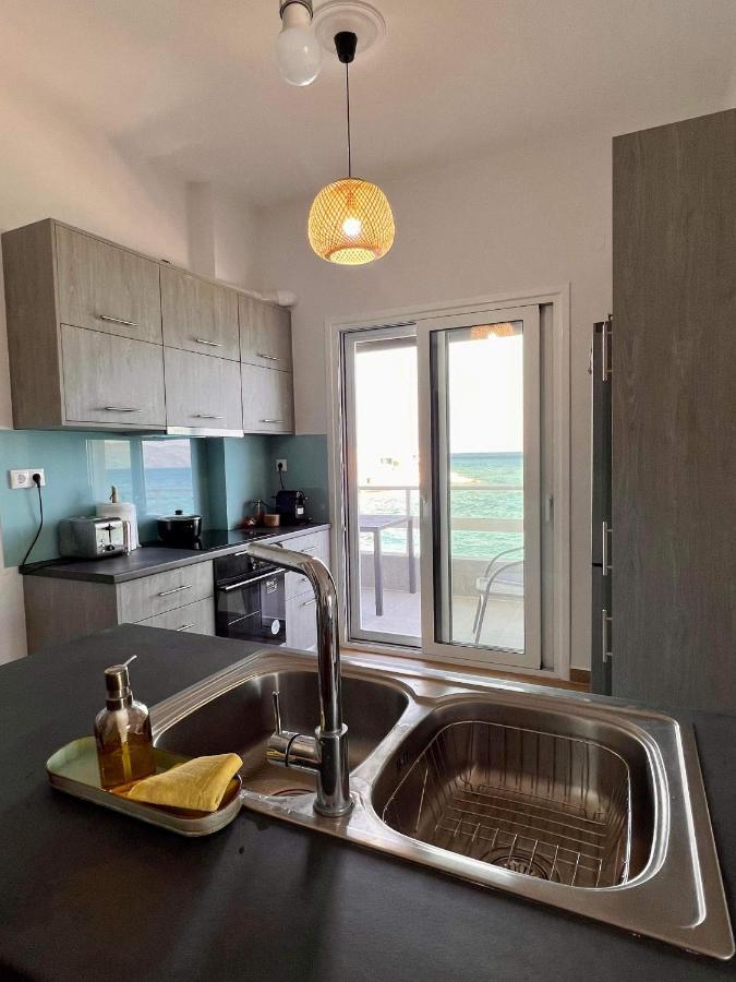 Beach Retreat In Town Corinth Ngoại thất bức ảnh