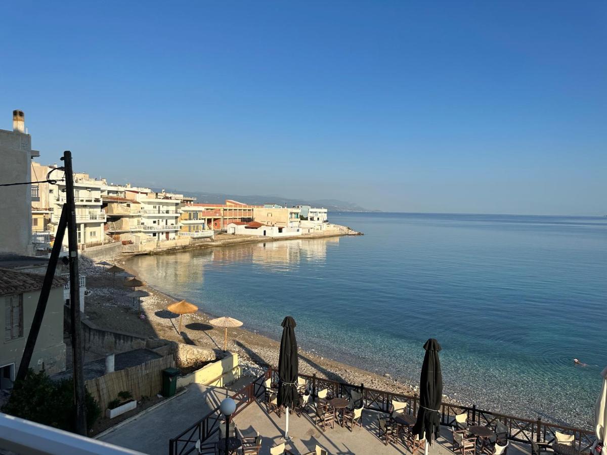 Beach Retreat In Town Corinth Ngoại thất bức ảnh
